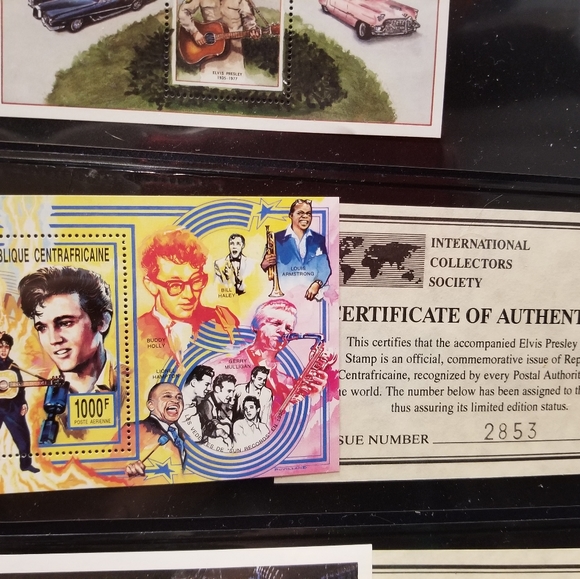 Set of 11 Elvis Presley stamps - Picture 7 of 8